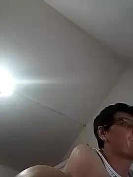 Vera_Elle from StripChat is Freechat