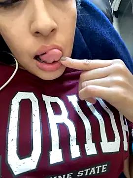 Try our streaming cams variety and talk on a personal level with our adorable girls streamers, showing off their bountiful shapes and dildos.