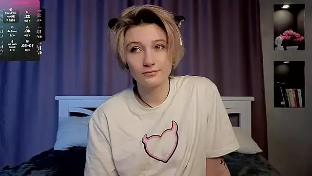 Try our streaming cams variety and talk on a personal level with our adorable girls streamers, showing off their bountiful shapes and dildos.