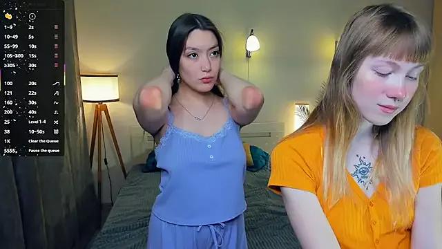 VeronaGrass from StripChat is Freechat