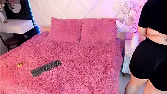 veronica_hill_ from StripChat is Freechat
