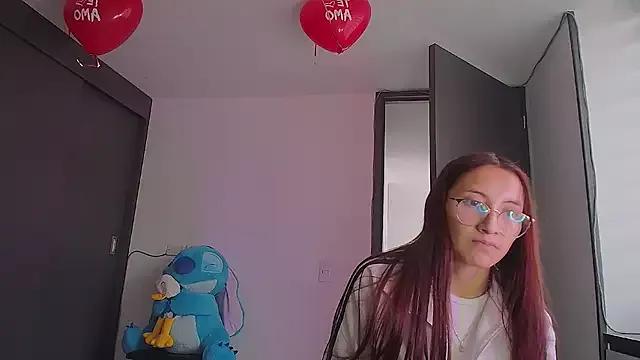 Veronicaaa7 from StripChat is Freechat