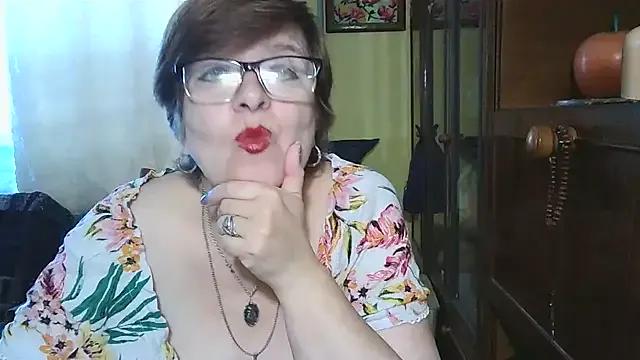 VeronicaGold511 from StripChat is Freechat