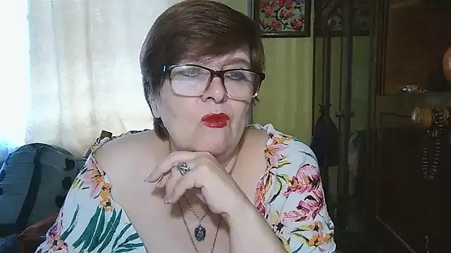 VeronicaGold511 from StripChat is Freechat