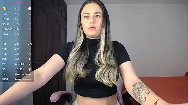 Veronika__Winslow_ from StripChat is Freechat