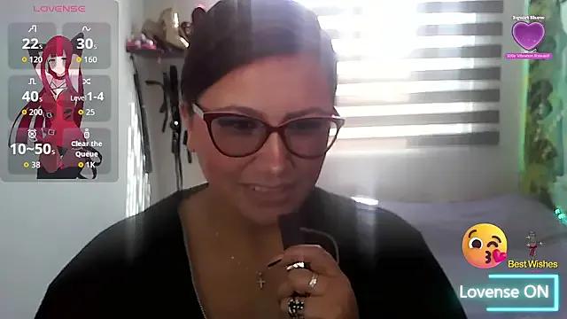 Vesper_Vixen from StripChat is Freechat