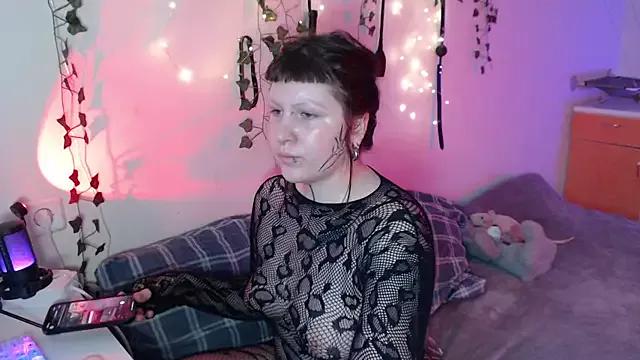 vexkira from StripChat is Freechat