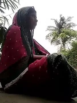 vhillage-queenmonika from StripChat is Freechat