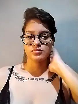 vickpxx from StripChat is Freechat