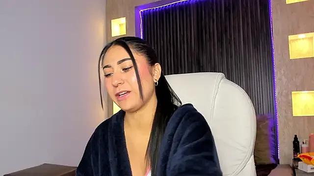 victoria_carpher from StripChat is Freechat