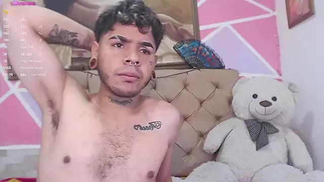 Victoria_demian_dirty from StripChat is Freechat