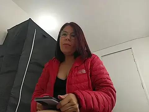 Victoria_Milfsex from StripChat is Freechat