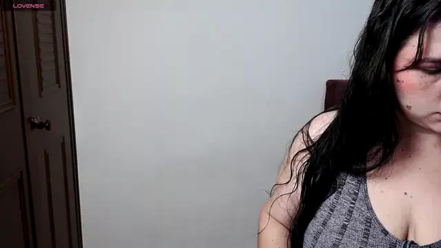 victoriadaniela from StripChat is Freechat