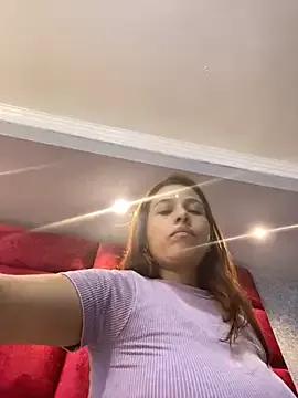VictoriaFerro from StripChat is Freechat