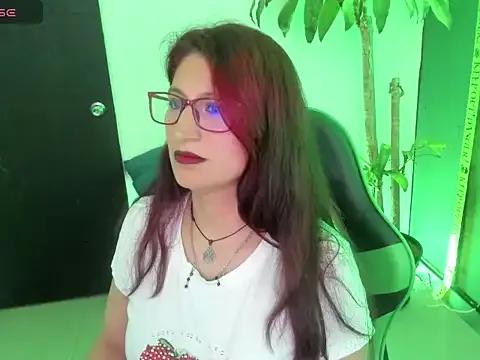 VictoriaSpenser from StripChat is Freechat