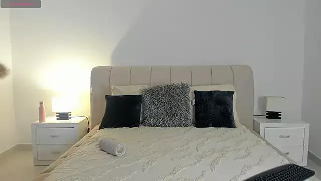 victoriia_rose from StripChat is Freechat