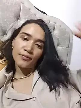 VictoriiaGomez from StripChat is Freechat