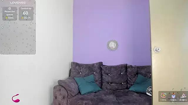Try our streaming cams variety and talk on a personal level with our adorable girls streamers, showing off their bountiful shapes and dildos.