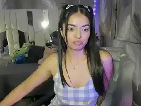 VIIOLETHARPER from StripChat