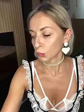 Try our streaming cams variety and talk on a personal level with our adorable girls streamers, showing off their bountiful shapes and dildos.