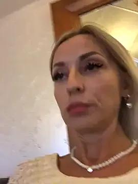 VikaBunny1 from StripChat is Freechat
