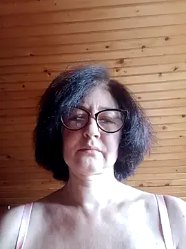 Vikimoon11 from StripChat