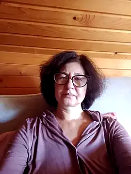 Vikimoon11 from StripChat