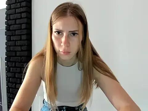 Vikky_s1 from StripChat