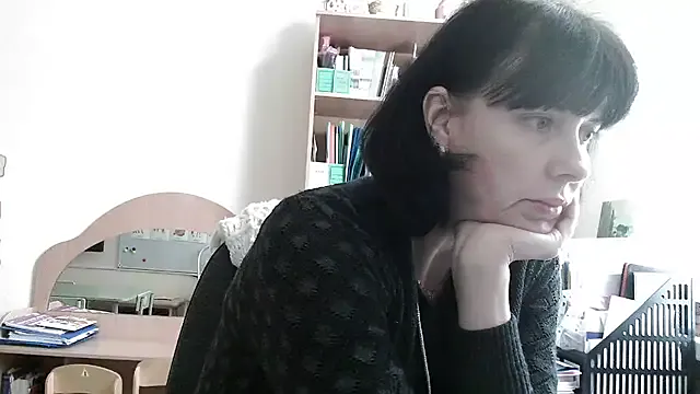 Viknika from StripChat is Freechat