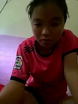 viluna from StripChat is Freechat