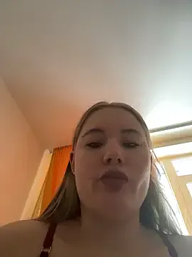 VineraSweet from StripChat is Freechat