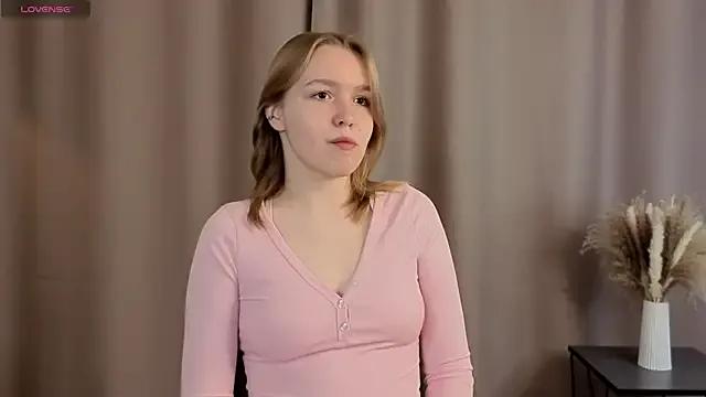 VinnieSerrano from StripChat