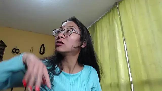 Violet_And_Smith from StripChat is Freechat