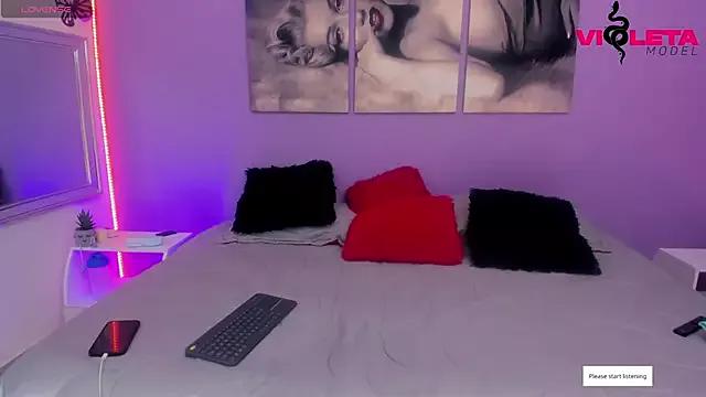Violet_cutte from StripChat is Freechat