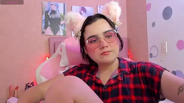 Try our streaming cams variety and talk on a personal level with our adorable girls streamers, showing off their bountiful shapes and dildos.