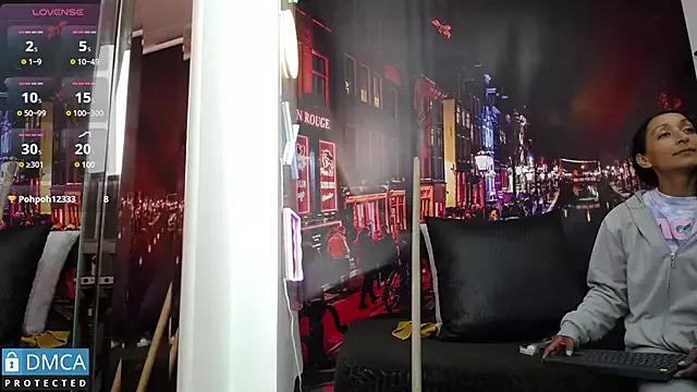 Try our streaming cams variety and talk on a personal level with our adorable girls streamers, showing off their bountiful shapes and dildos.