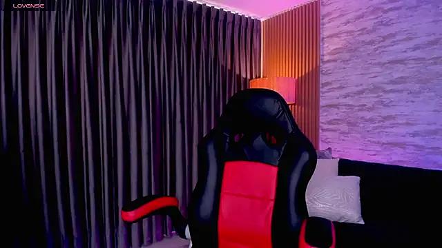 violet_lawrence from StripChat is Freechat