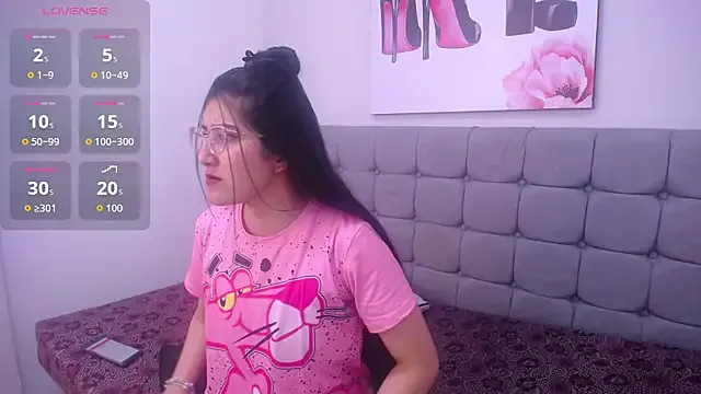 Violet_raine_ from StripChat is Freechat