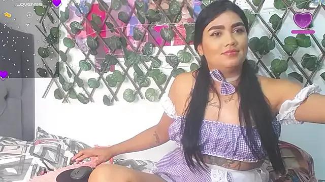 Try our streaming cams variety and talk on a personal level with our adorable girls streamers, showing off their bountiful shapes and dildos.