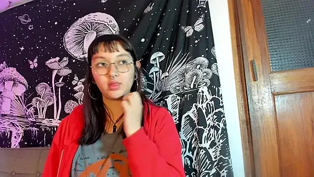 Violetaa_Leee from StripChat is Freechat