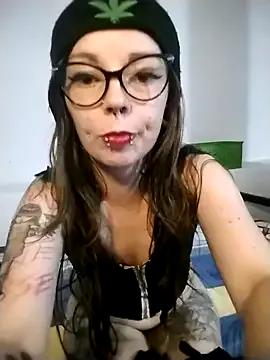 violetskye from StripChat is Freechat