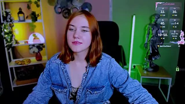violett_moons from StripChat is Freechat