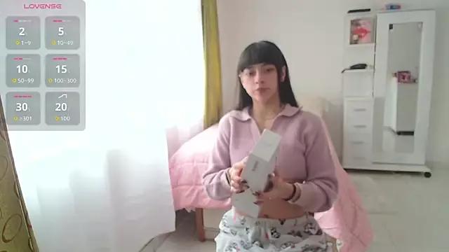 Try our streaming cams variety and talk on a personal level with our adorable girls streamers, showing off their bountiful shapes and dildos.