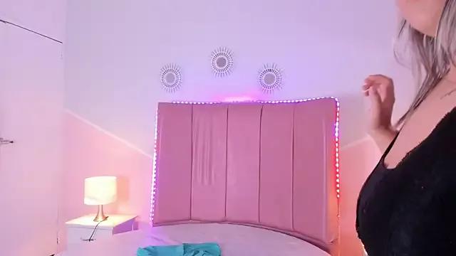 Try our streaming cams variety and talk on a personal level with our adorable girls streamers, showing off their bountiful shapes and dildos.