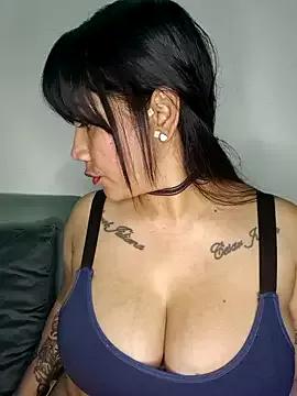 violettaa_millerss from StripChat is Freechat