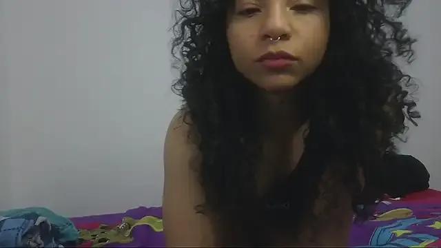 VioletV from StripChat is Freechat