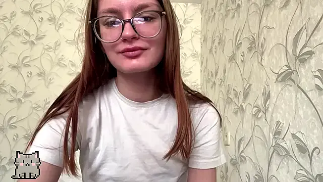 VirgieVoter from StripChat is Freechat