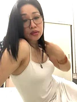 Vitamin_sexy from StripChat is Freechat
