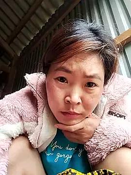 Vivi_cute from StripChat