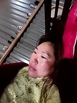 Vivi_cute from StripChat